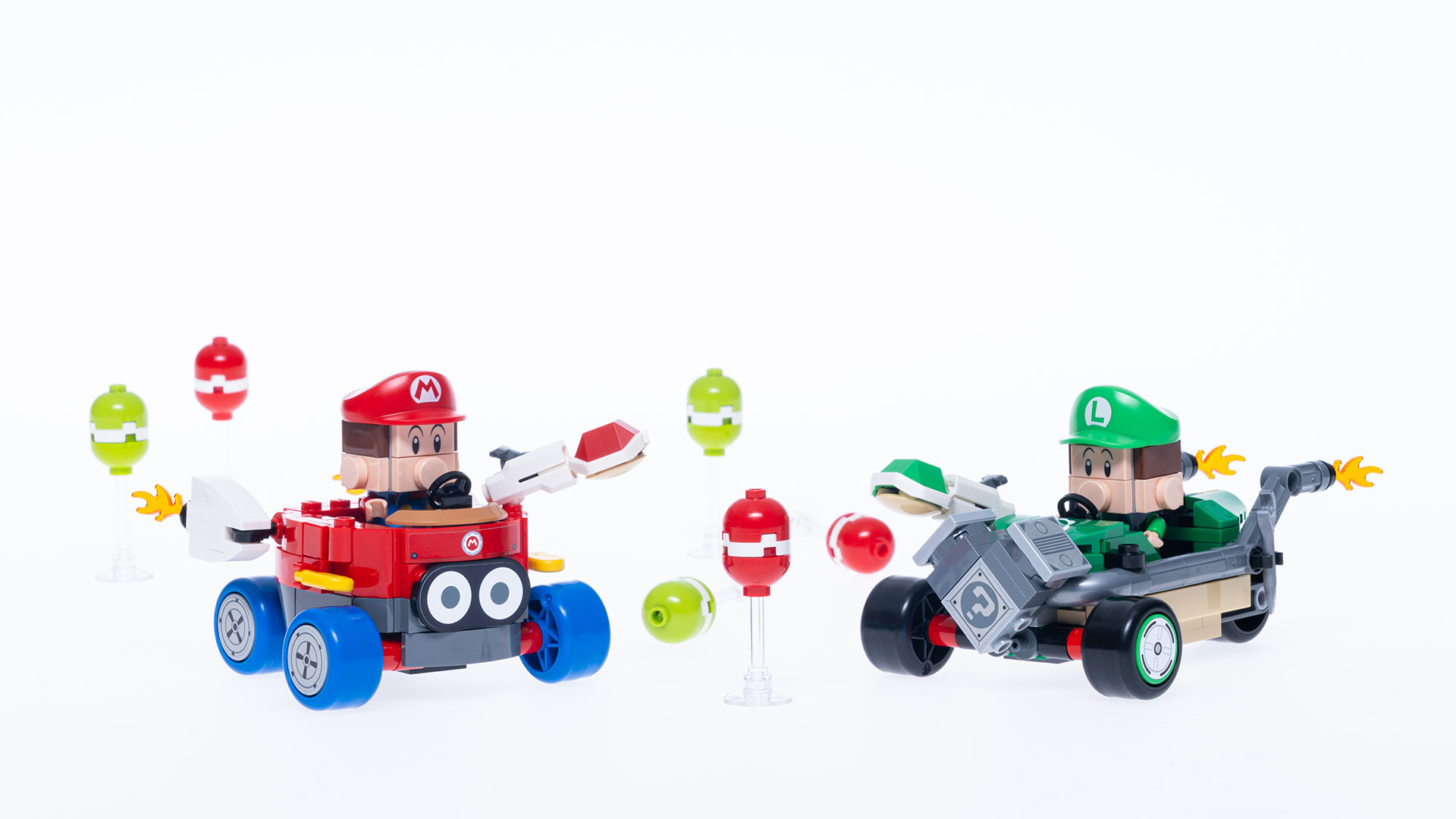 The Baby Mario vs. Baby Luigi is a 321-piece set