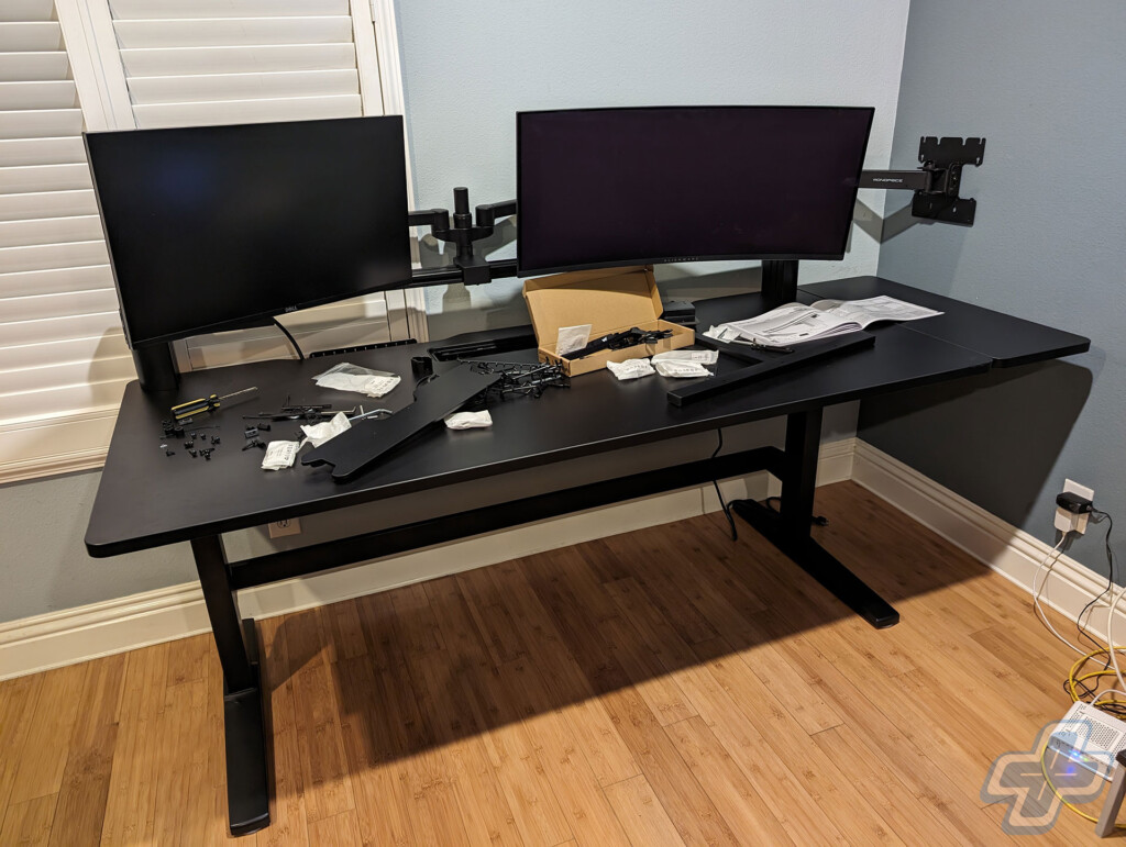 Corsair Platform:6 Desk Review | Photo by: Jason Siu, FullCleared