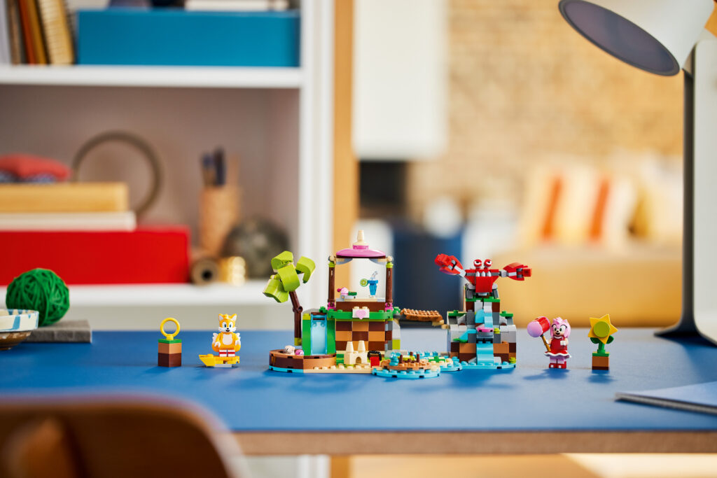 LEGO Sonic the Hedgehog Amy's Animal Rescue Island (76992)