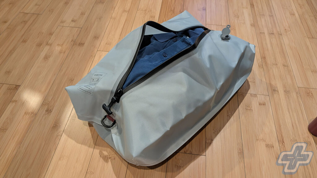 Ekster TravelPack Vacuum Kit Review Gallery | Image: Jason Siu / FullCleared Ekster TravelPack Vacuum Kit Review Gallery | Image: Jason Siu / FullCleared