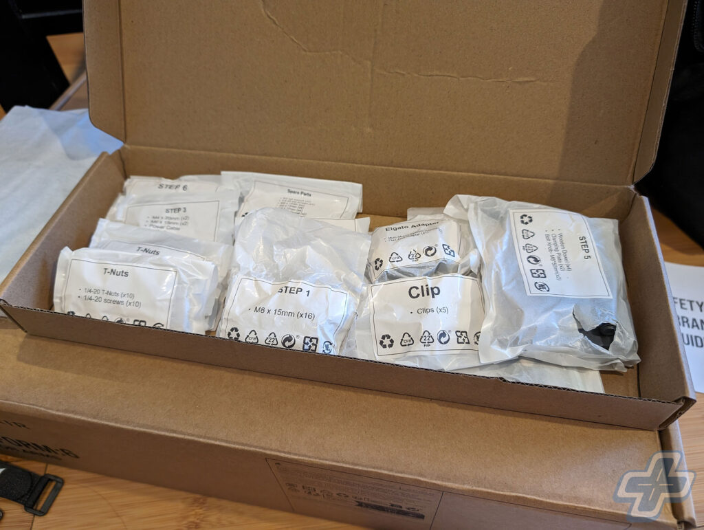 Corsair Platform:6 Desk Review | Photo by: Jason Siu, FullCleared